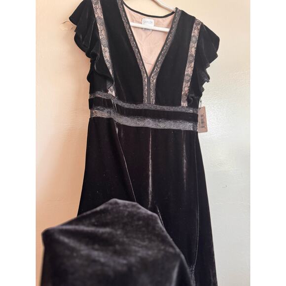 Saylor black Alexandra Velvet & Lace V-Neck Dress size L - Picture 11 of 14